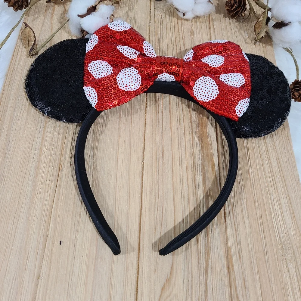 🐭🐭NEW🐭🐭ADORABLE!! MINNI MOUSE EARS Headband in RED